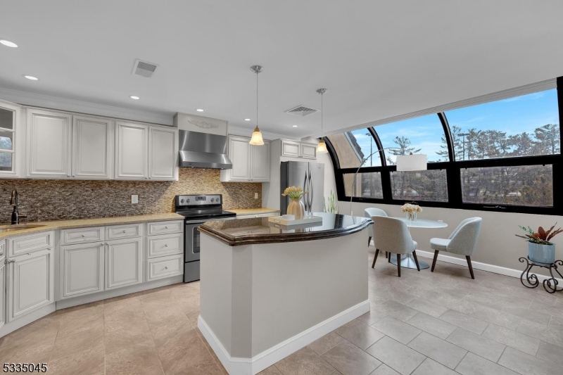 Eagle Ridge - Residential