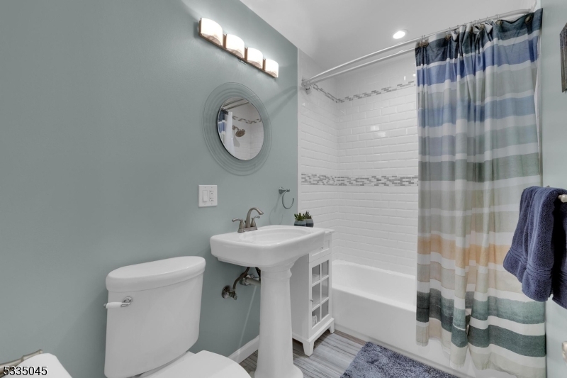 Eagle Ridge - Residential