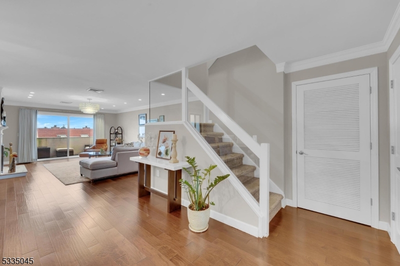 Eagle Ridge - Residential