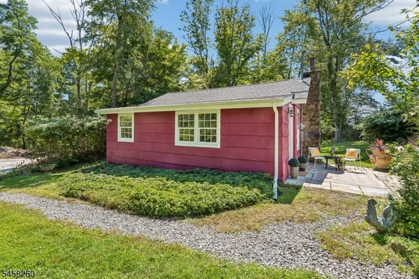 147 IRONIA RD, MENDHAM, NJ 07945 - Image 2d9799d422bdb7149a18b7f3eab045ab/2760677780