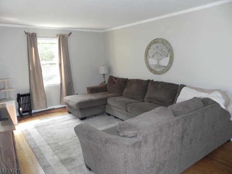 SUCCASUNNA - Residential