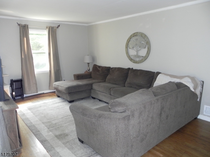 SUCCASUNNA - Residential