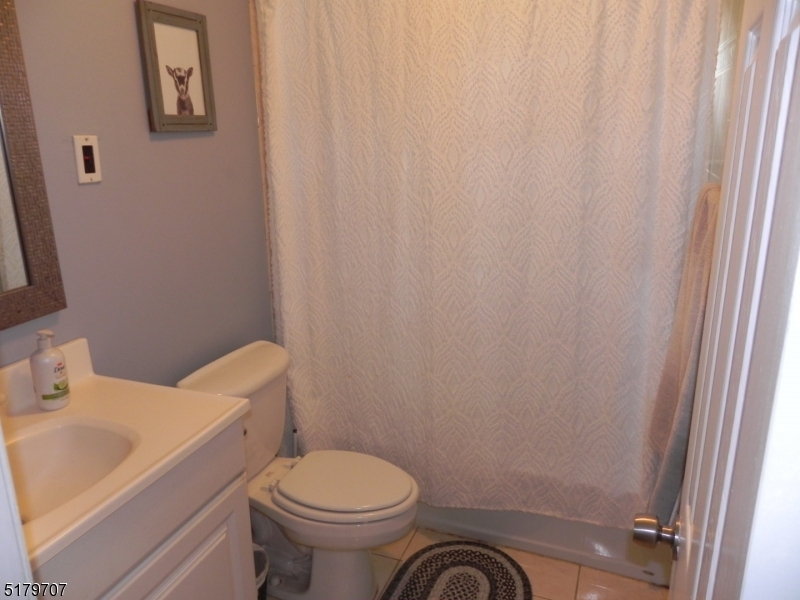 SUCCASUNNA - Residential