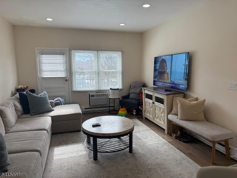 Winding Hills - Residential Lease