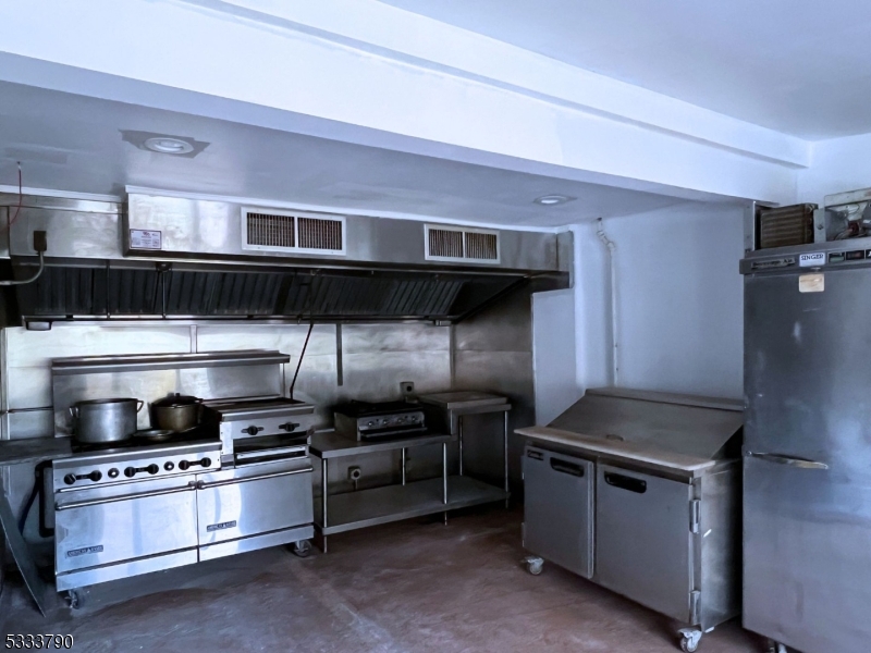 Route 22 - Commercial Sale