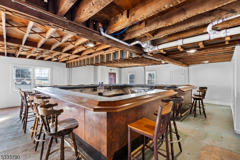 Route 22 - Commercial Sale