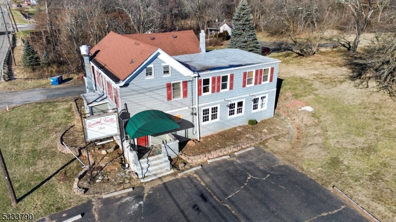 Route 22 - Commercial Sale