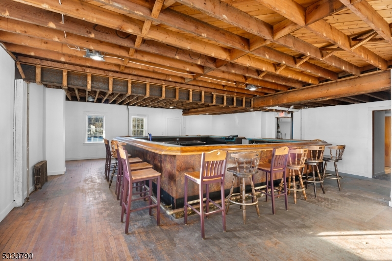 Route 22 - Commercial Sale