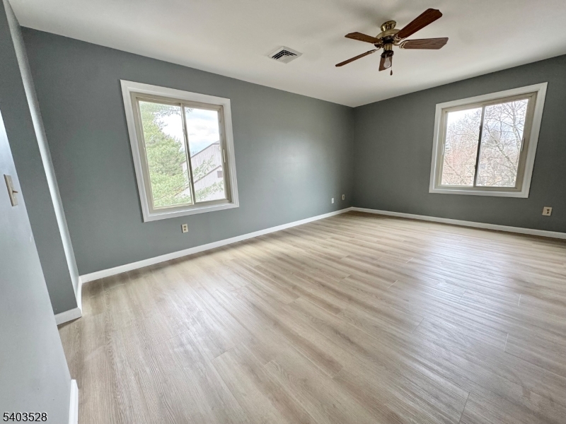 Hasting Square - Residential Lease