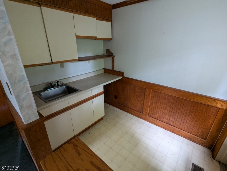 Readington Twp., New Jersey 08889, United States, ,Commercial,Active,51308