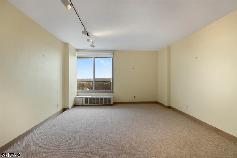 Claridge House - Residential