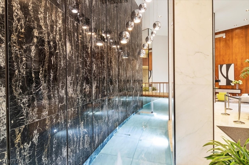 Claridge House - Residential