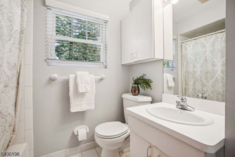 Oak View - Residential