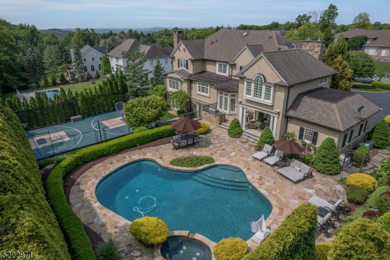 Bel Air - Residential