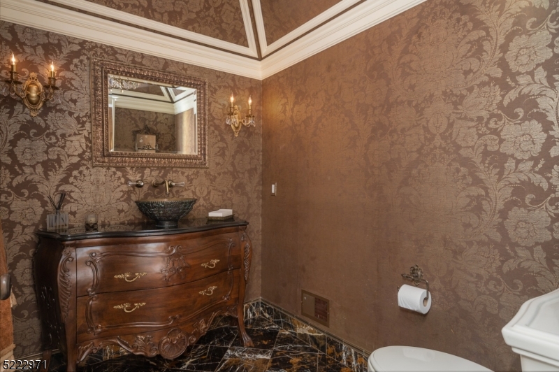 Bel Air - Residential