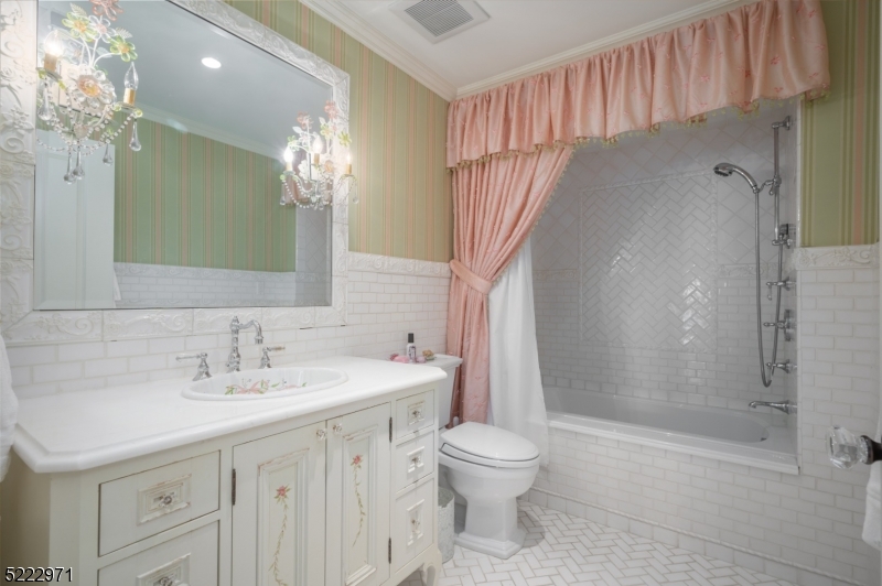 Bel Air - Residential