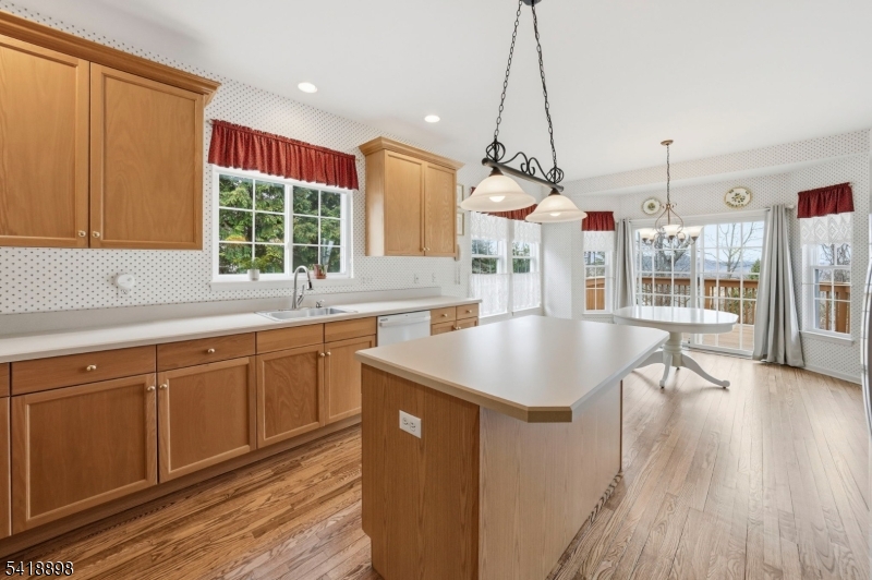 STONEY RIDGE - Residential