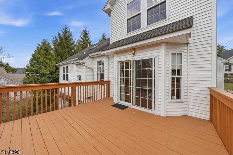 STONEY RIDGE - Residential