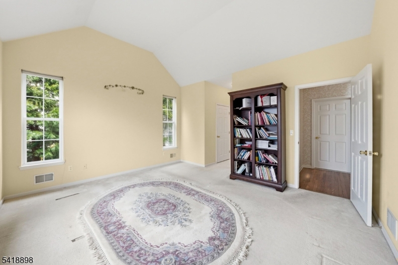 STONEY RIDGE - Residential