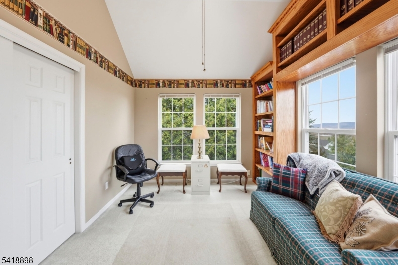 STONEY RIDGE - Residential