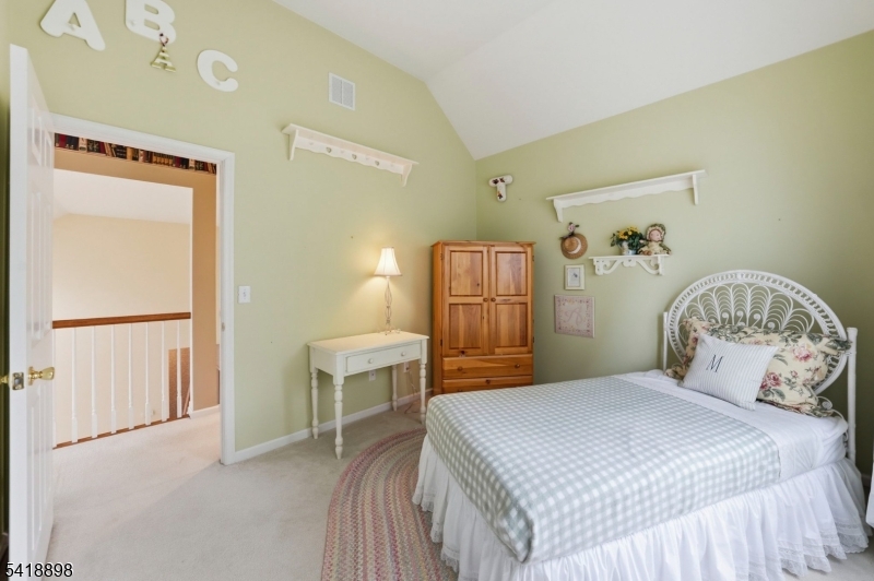 STONEY RIDGE - Residential