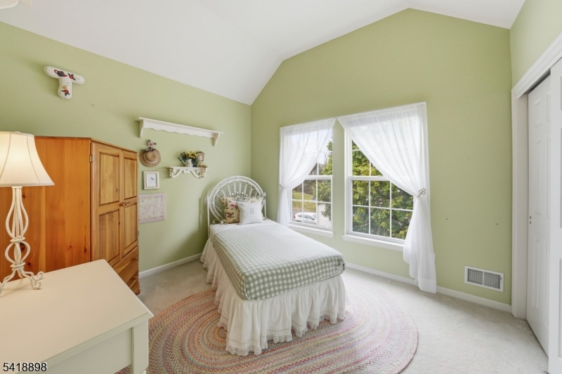 STONEY RIDGE - Residential