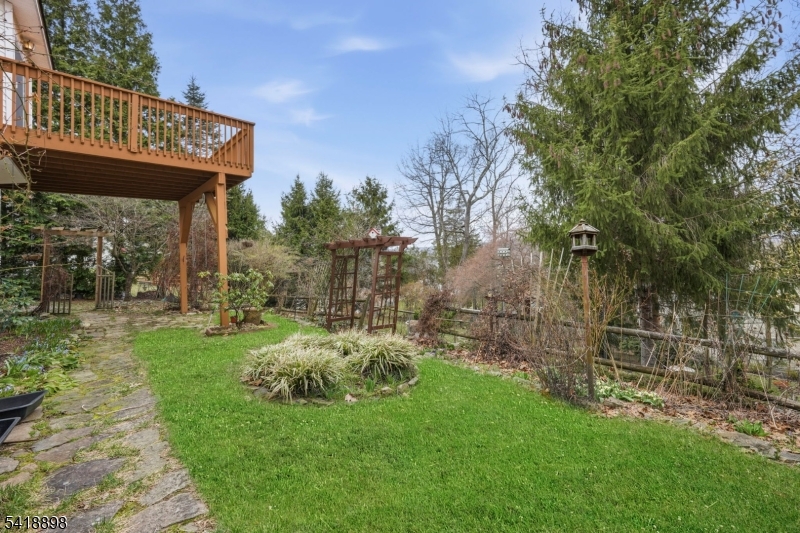 STONEY RIDGE - Residential