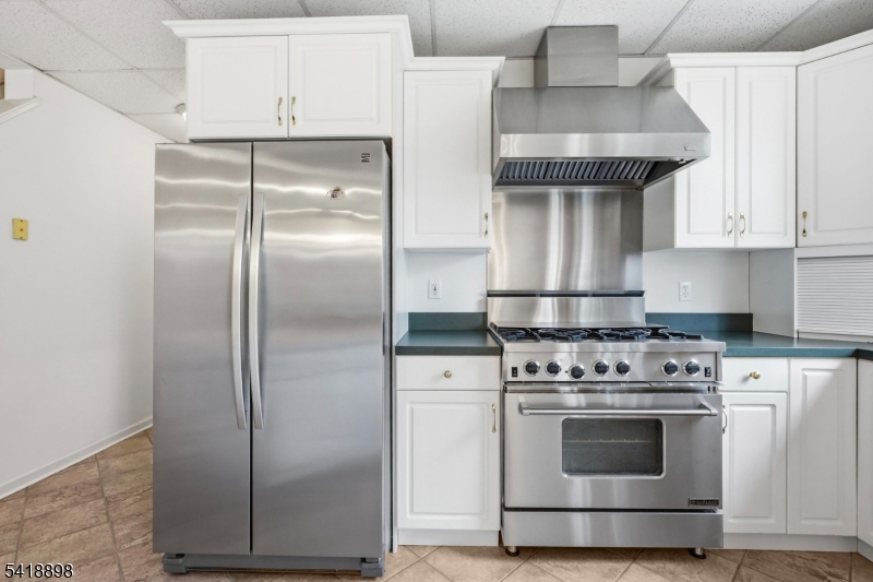 STONEY RIDGE - Residential