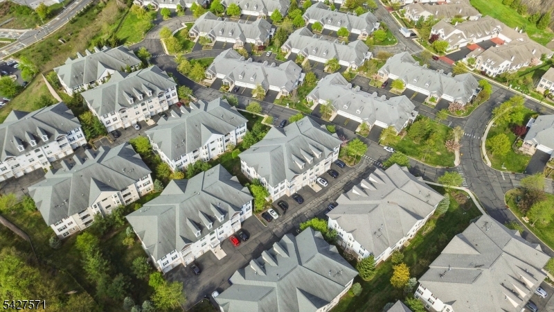 Four Season at Great Notch - Residential
