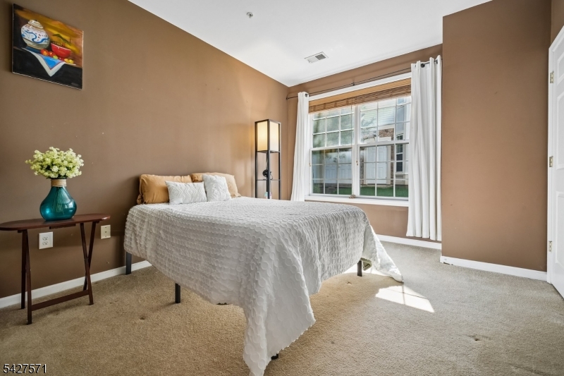 Four Season at Great Notch - Residential