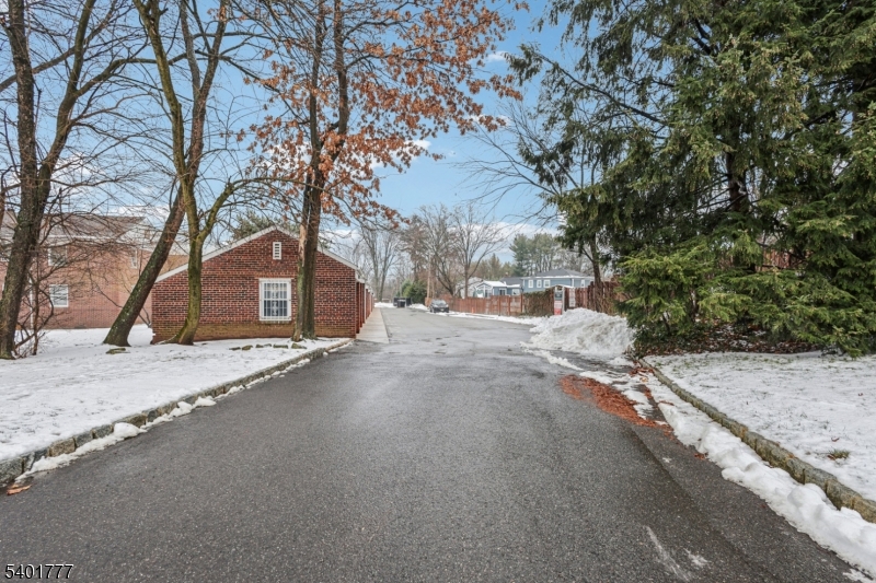 SpringTop - Residential