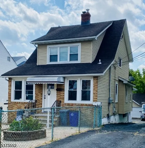 MLS: 3945256