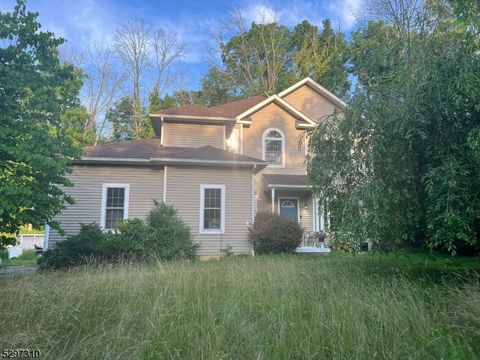 26 Aster St, Vernon Twp., NJ 07418 - #: 3910851