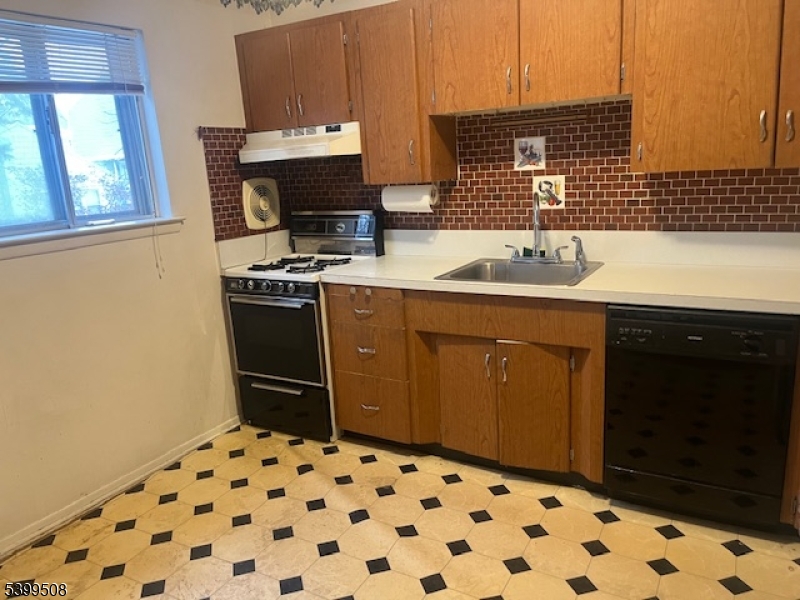 LAKE PARSIPPANY - Residential