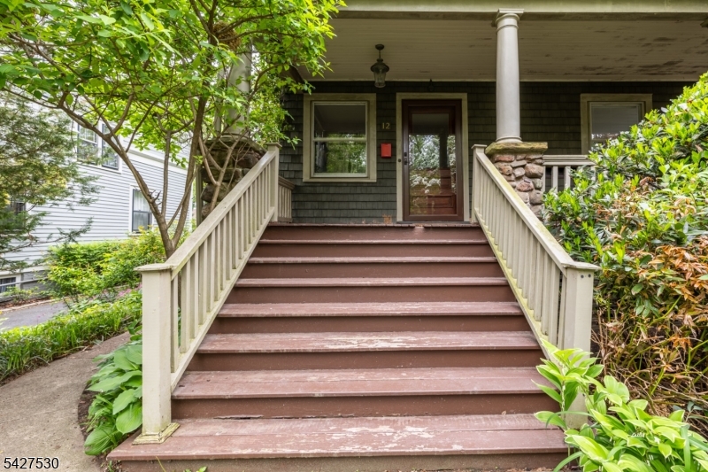12 Mountain Ave - Photo 2