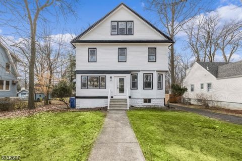 384 W Palisade Ave, Englewood City, NJ 07631 - MLS#: 3941277