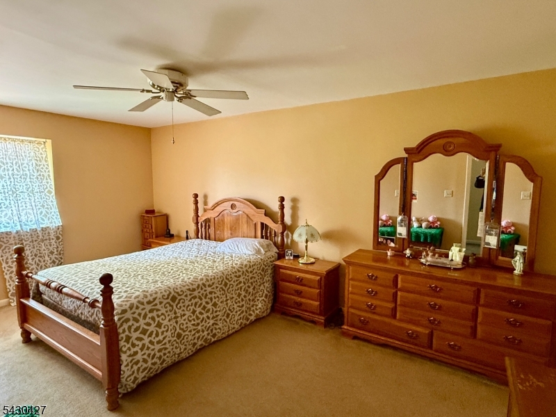 HAMPTON COMMONS - Residential