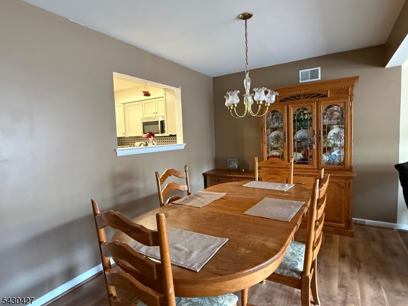 HAMPTON COMMONS - Residential