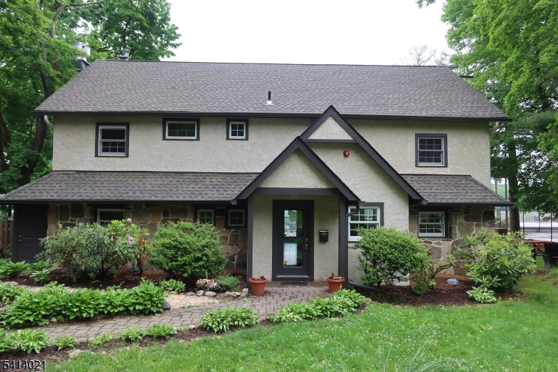 Fayson Lakes - Residential