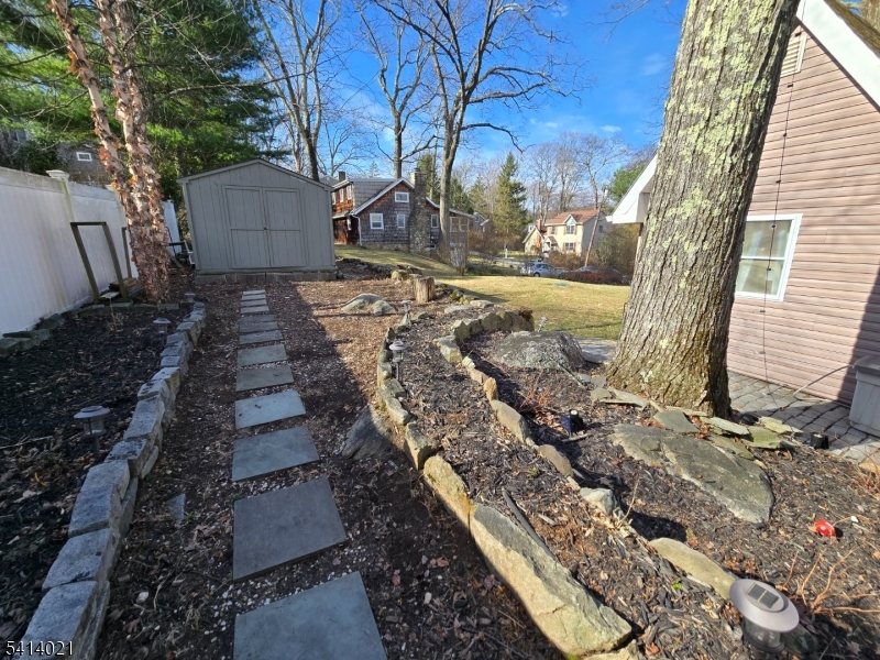 Fayson Lakes - Residential