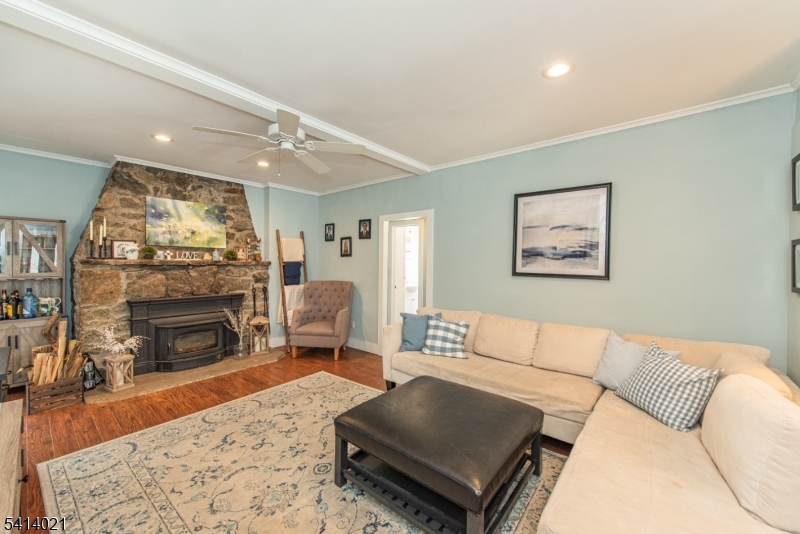 Fayson Lakes - Residential