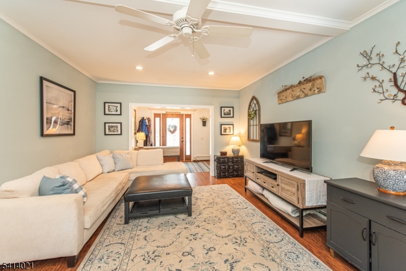 Fayson Lakes - Residential