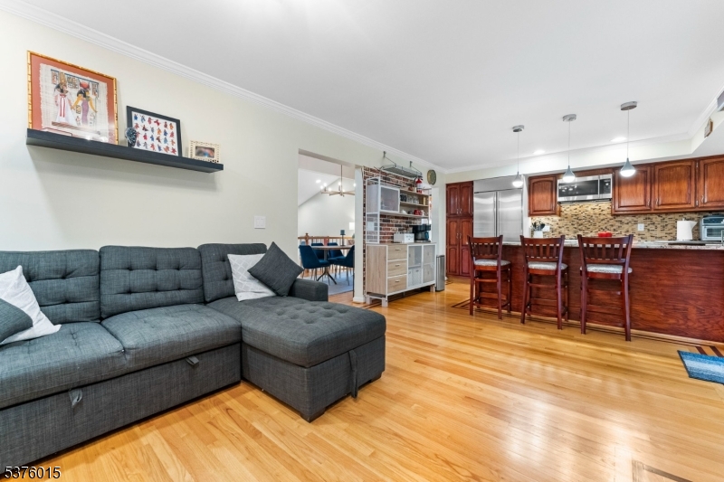 Knollcrest - Residential Lease