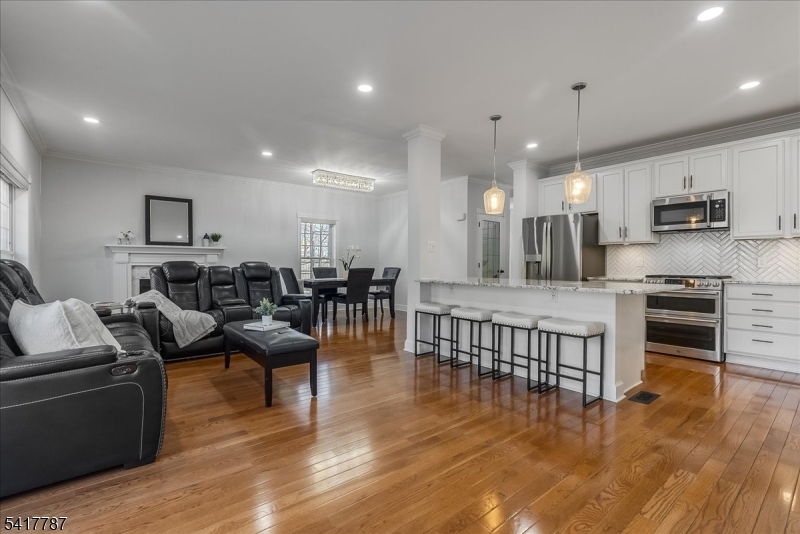 170 Madison Avenue - Residential