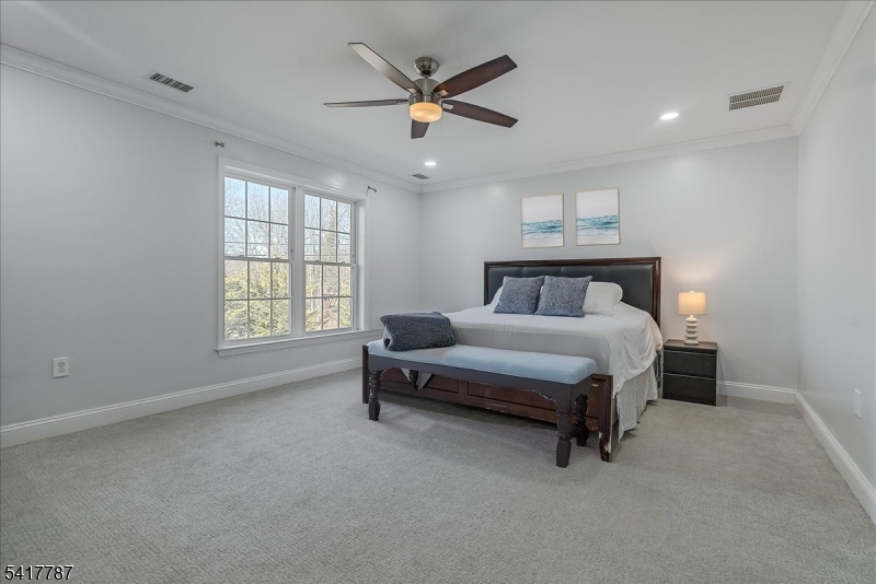 170 Madison Avenue - Residential