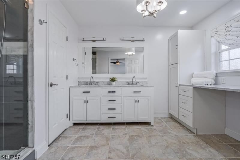 170 Madison Avenue - Residential