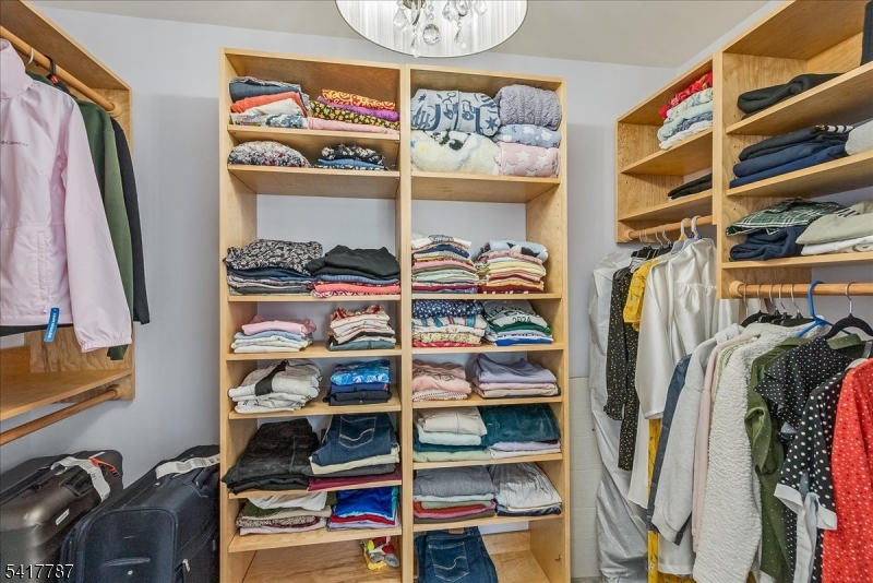 170 Madison Avenue - Residential