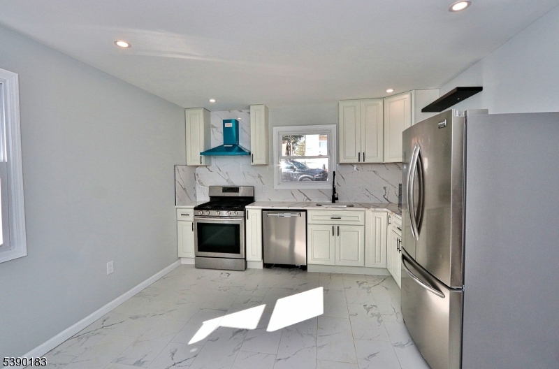 Maplewood Commons - Residential