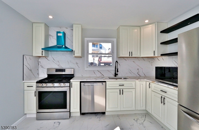 Maplewood Commons - Residential