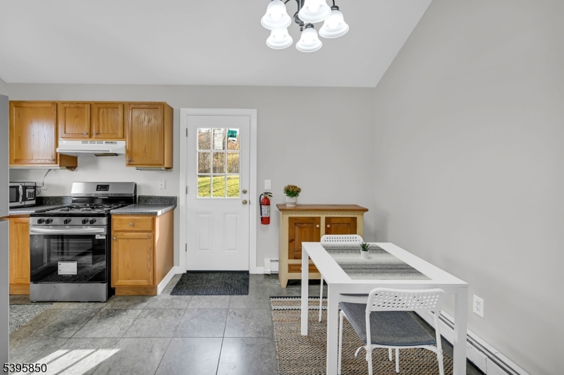 UPPER GREENWOOD LAKE - Residential